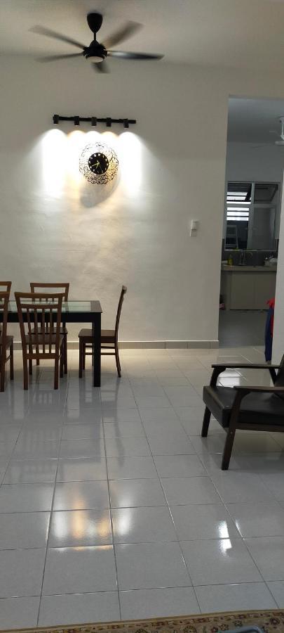 Kerian Putra Muslimstay Parit Buntar Extérieur photo